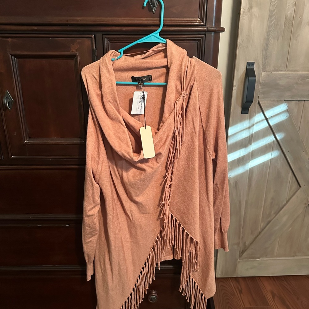 Pullover sweater NWT